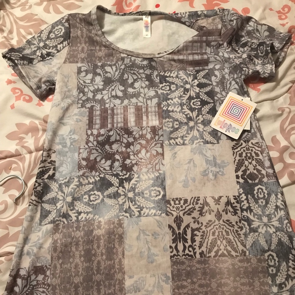 Lularoe Classic T
